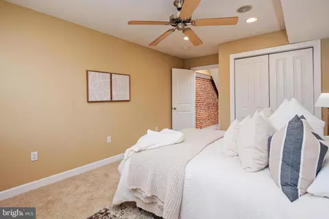 Bedroom - 501 E Fort Ave, Baltimore, MD 21230 photo 3 of 10