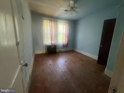 Bedroom - 4904 Queensberry Ave, Baltimore, MD 21215 photo 1 of 3