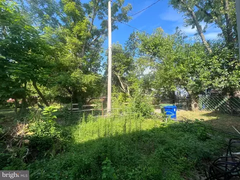 Exterior - 4904 Queensberry Ave, Baltimore, MD 21215 photo 6 of 7