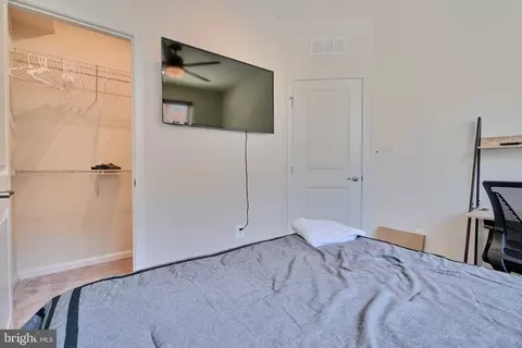 231 S Macon St, Baltimore, MD 21224 photo 9