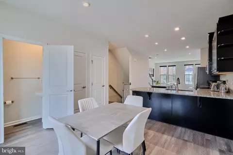 231 S Macon St, Baltimore, MD 21224 photo 14