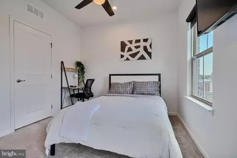 231 S Macon St, Baltimore, MD 21224 photo 34