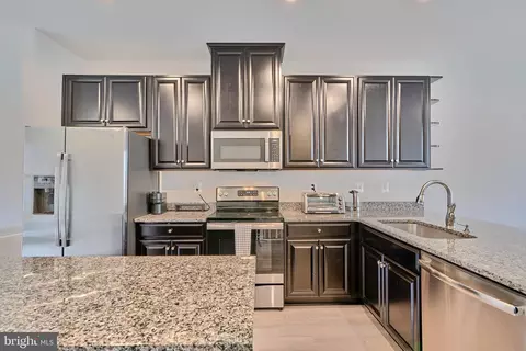 231 S Macon St, Baltimore, MD 21224 photo 17