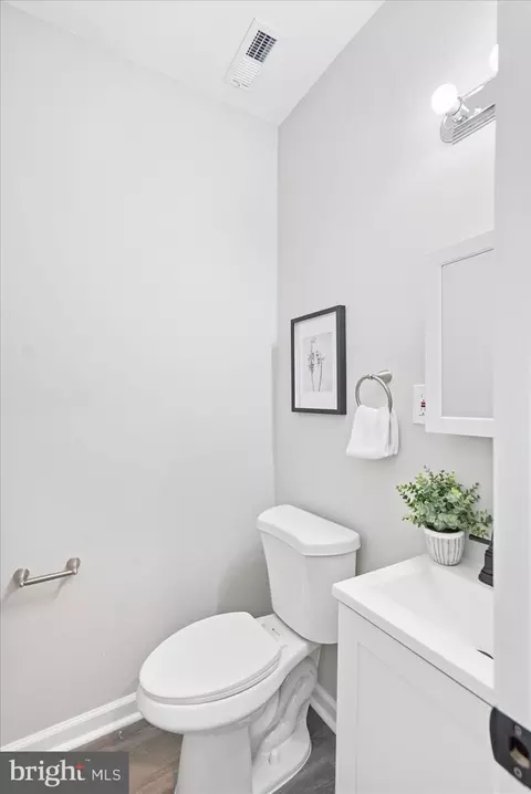 6217 Everall Ave, Baltimore, MD 21206 photo 28