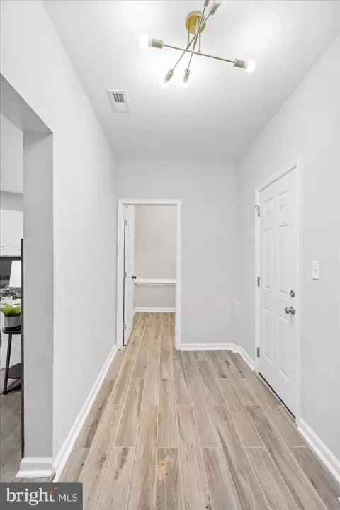 6217 Everall Ave, Baltimore, MD 21206 photo 4