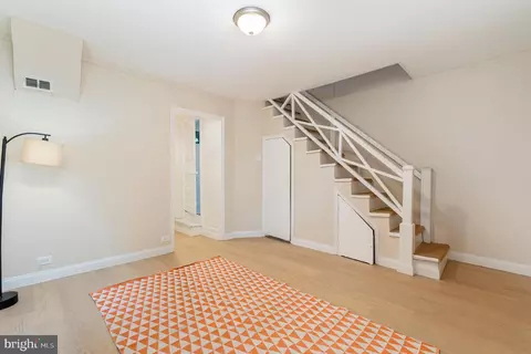Entry Way - 613 Savage St, Baltimore, MD 21224 photo 2 of 2