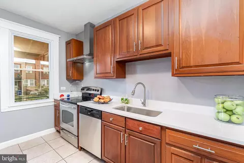 Kitchen - 613 Savage St, Baltimore, MD 21224 photo 2 of 2