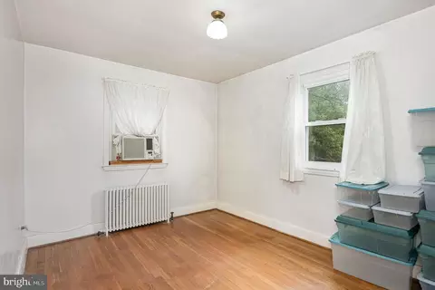 Bedroom - 4008 Echodale Ave, Baltimore, MD 21206 photo 3 of 7