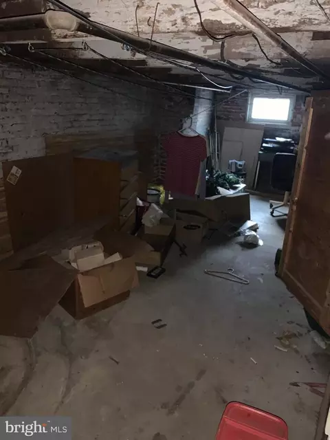 Entry Way - 607 Wyeth St, Baltimore, MD 21230 photo 8 of 8