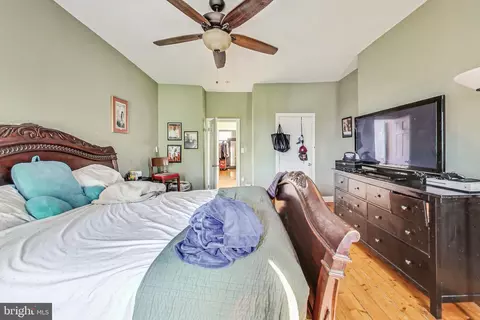 Bedroom - 212 E 22nd St, Baltimore, MD 21218 photo 9 of 12