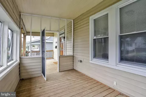 Exterior - 3819 W Cold Spring Ln, Baltimore, MD 21215 photo 3 of 9