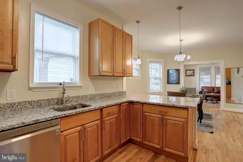 Kitchen - 3819 W Cold Spring Ln, Baltimore, MD 21215 photo 2 of 2