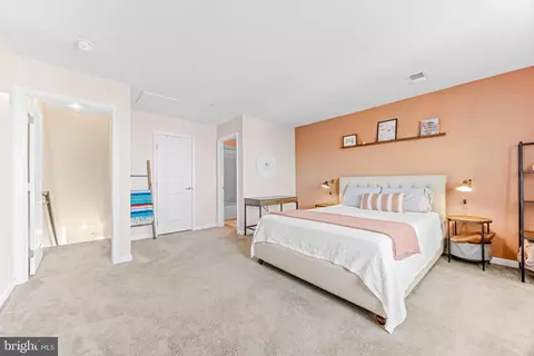 809 S Macon St, Baltimore, MD 21224 photo 32
