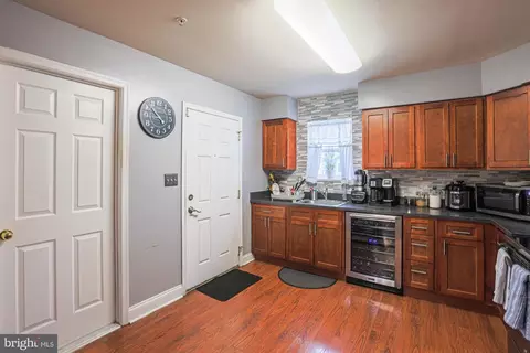 4012 Maple Shade Dr, Baltimore, MD 21213 photo 12