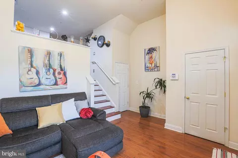 4012 Maple Shade Dr, Baltimore, MD 21213 photo 6