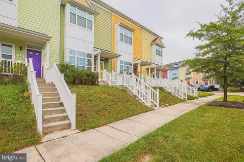 4012 Maple Shade Dr, Baltimore, MD 21213 photo 4