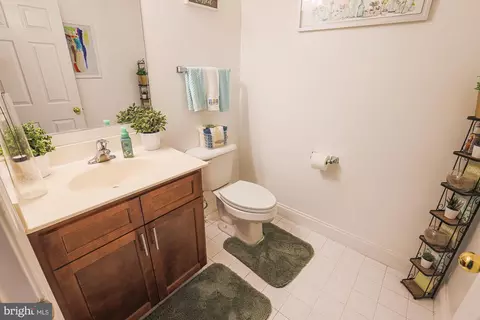 4012 Maple Shade Dr, Baltimore, MD 21213 photo 16