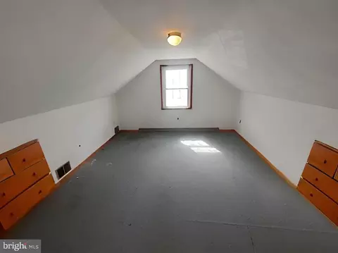 Bedroom - 4308 Elderon Ave, Baltimore, MD 21215 photo 2 of 3