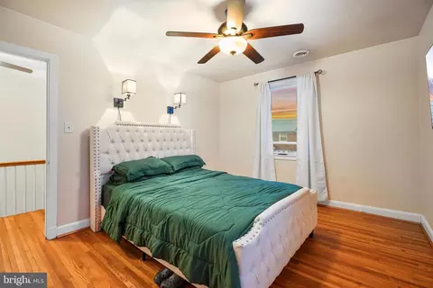 Bedroom - 407 Croydon Rd, Baltimore, MD 21212 photo 1 of 5