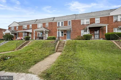 906 N Augusta Ave, Baltimore, MD 21229