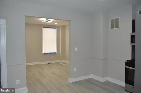 Entry Way - 716 Mckewin Ave, Baltimore, MD 21218 photo 4 of 8