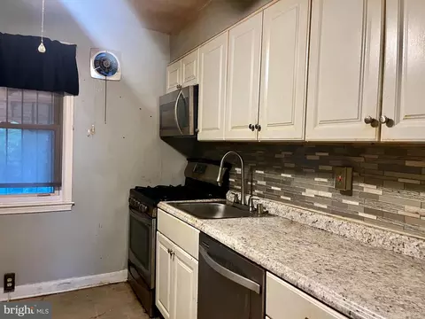 2403 Beechland Ave, Baltimore, MD 21214 photo 4