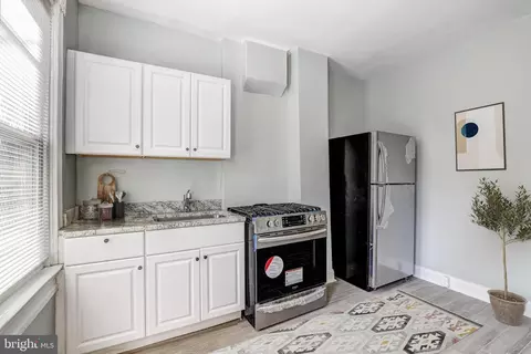 1805 N Monroe St N, Baltimore, MD 21217