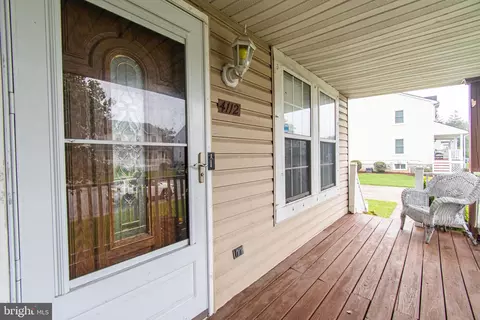 4112 W Cold Spring Ln, Baltimore, MD 21215 photo 4