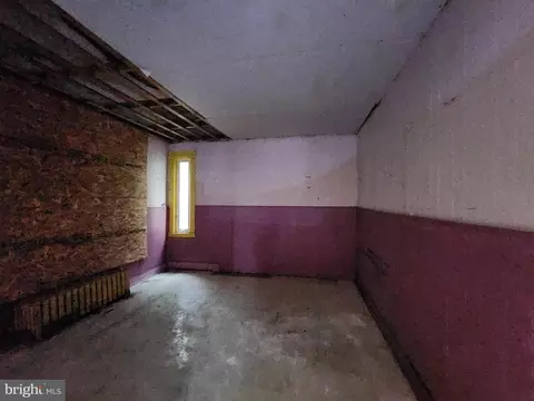 2109 Denison St, Baltimore, MD 21216 photo 4