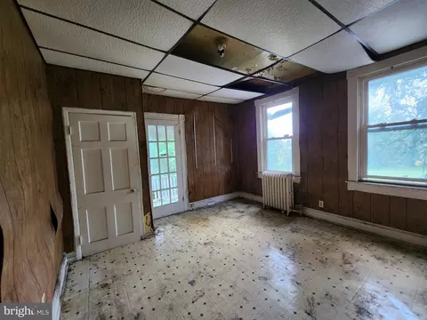 2109 Denison St, Baltimore, MD 21216 photo 14