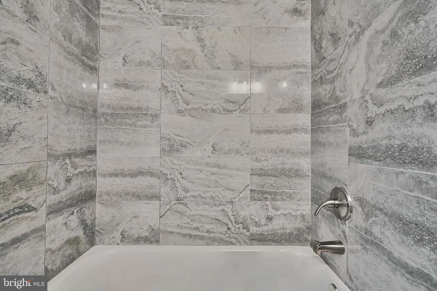 Bath - 3904 Brookhill Rd, Baltimore, MD 21215 photo 3 of 4