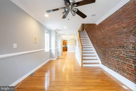 Living - 282 S Robinson St, Baltimore, MD 21224 photo 1 of 7