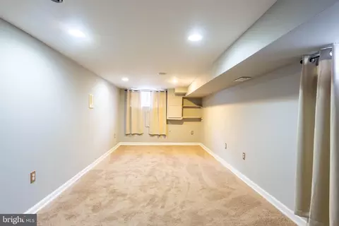 Living - 282 S Robinson St, Baltimore, MD 21224 photo 6 of 7