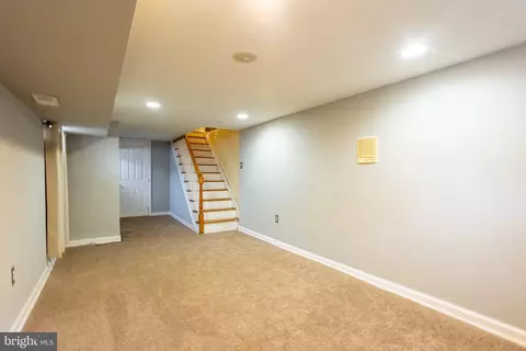 Entry Way - 282 S Robinson St, Baltimore, MD 21224 photo 12 of 12