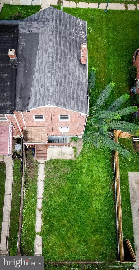 View/Area - 417 Random Rd, Baltimore, MD 21229 photo 2 of 3