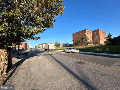 2525 E Biddle St, Baltimore, MD 21213 photo 3