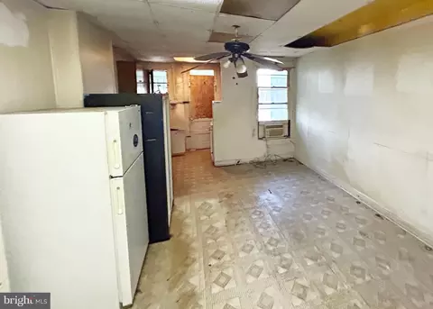 2525 E Biddle St, Baltimore, MD 21213 photo 6