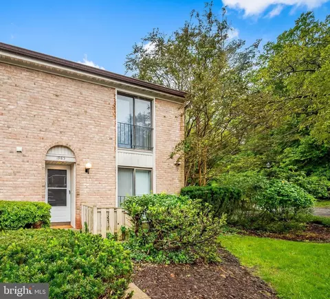1985 Greenberry Rd, Baltimore, MD 21209