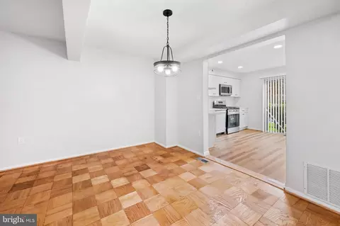 Dining - 1985 Greenberry Rd, Baltimore, MD 21209 photo 1 of 1