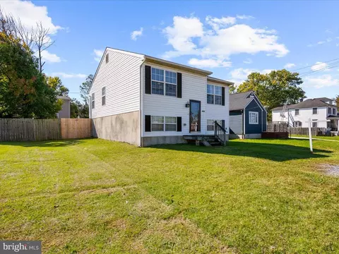 2426 Smith Ave, Baltimore, MD 21230 photo 4