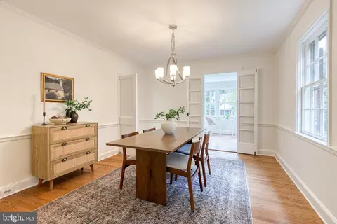Dining - 311 Broadmoor Rd, Baltimore, MD 21212 photo 2 of 4