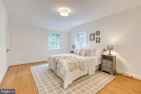 Bedroom - 311 Broadmoor Rd, Baltimore, MD 21212 photo 1 of 4
