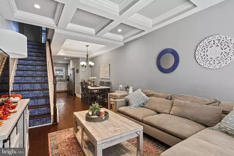 810 S Belnord Ave, Baltimore, MD 21224