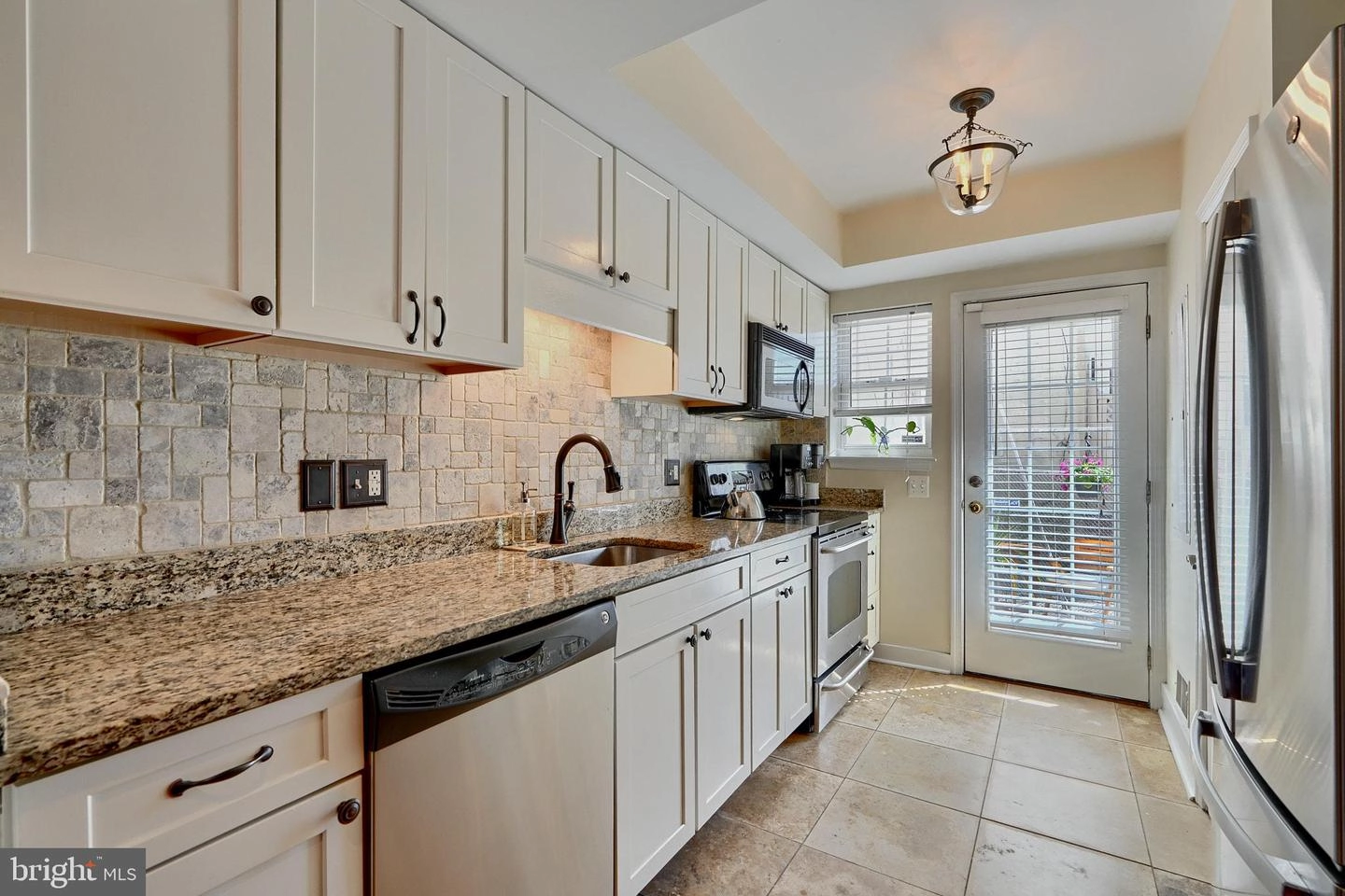 Kitchen - 507 E Fort Ave, Baltimore, MD 21230 photo 1 of 4