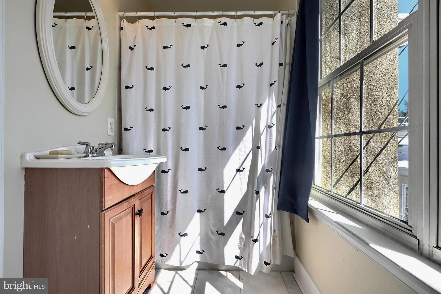 Bath - 507 E Fort Ave, Baltimore, MD 21230 photo 3 of 4