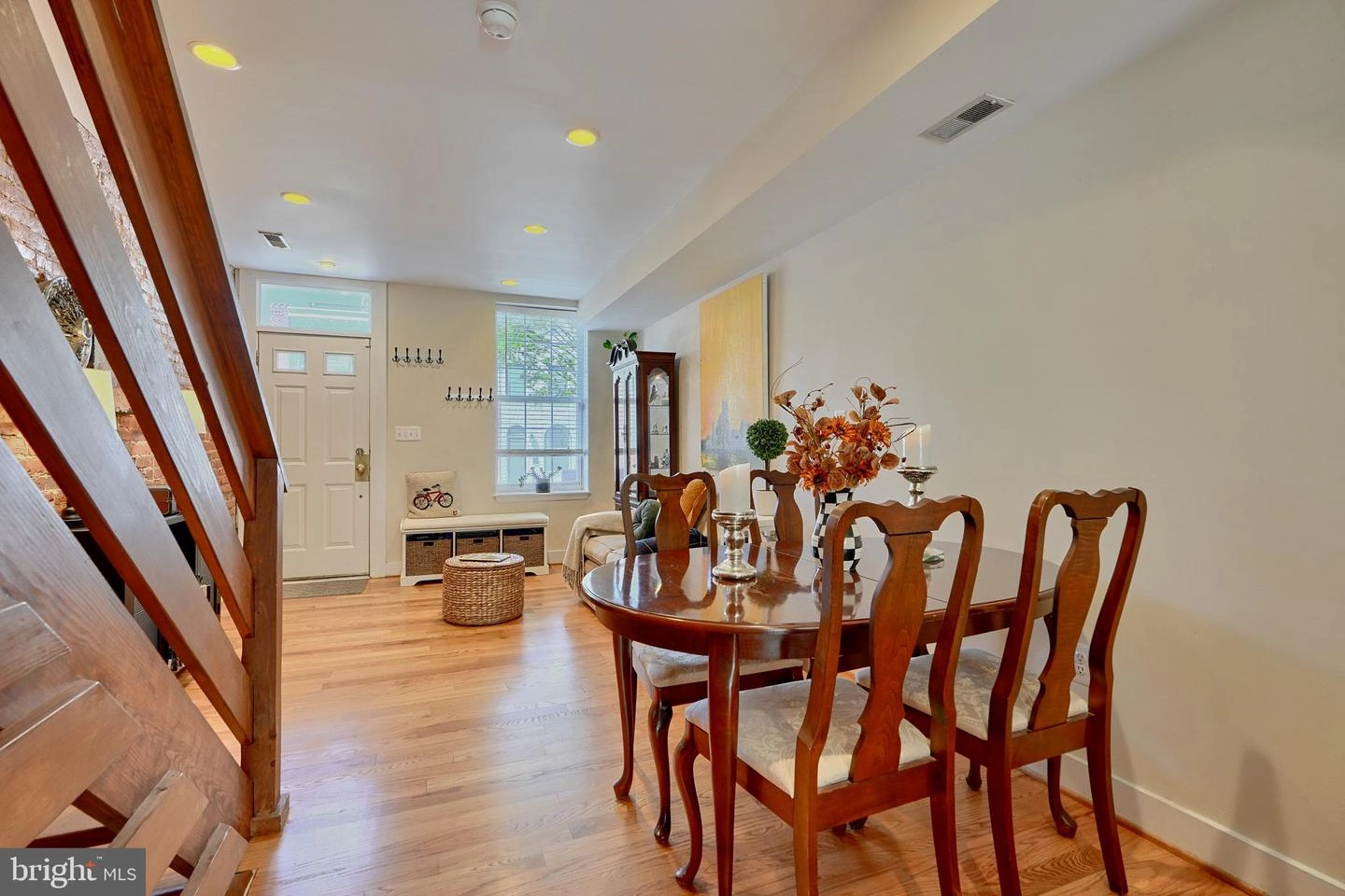 Dining - 507 E Fort Ave, Baltimore, MD 21230 photo 1 of 2