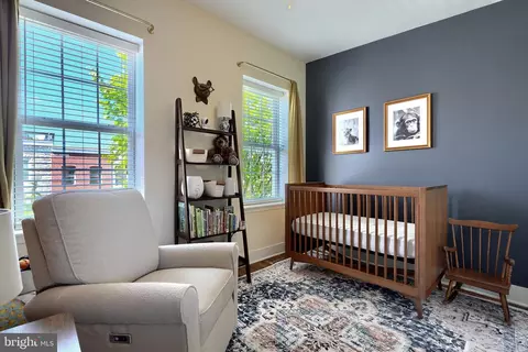 Bedroom - 507 E Fort Ave, Baltimore, MD 21230 photo 3 of 4