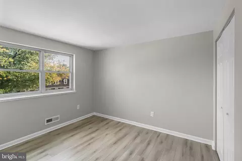 Bedroom - 614 Gibson Rd, Baltimore, MD 21229 photo 1 of 1