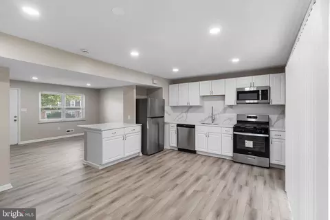 Other - 614 Gibson Rd, Baltimore, MD 21229 photo 5 of 15