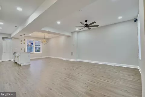 1721 Chilton St, Baltimore, MD 21218 photo 4